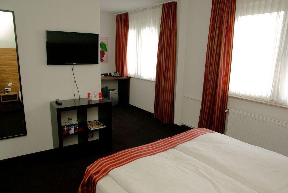 Hotel Sittardsberg Duisburg Eksteriør billede